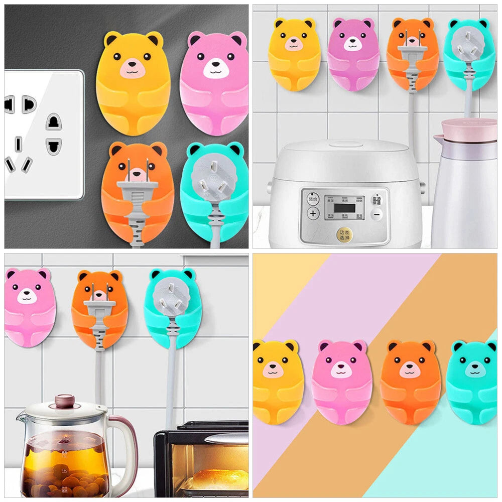 Bear Plug Hook: Tame Cords (Random color) 🐻🔌